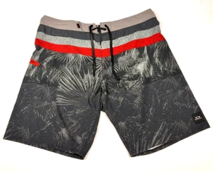 Bañador Oakley multicolor surf vacaciones de verano para hombre 40. - Imagen 1 de 5