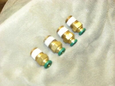 Parker prestolok  1/4 tube  --1/4 npt  new  A lot of 10 total pcs - Image 1 of 2