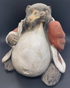Figura de perro mapache japonés vintage hecha a mano Lucky Tanuki Shigaraki Ware AE - Imagen 1 de 21