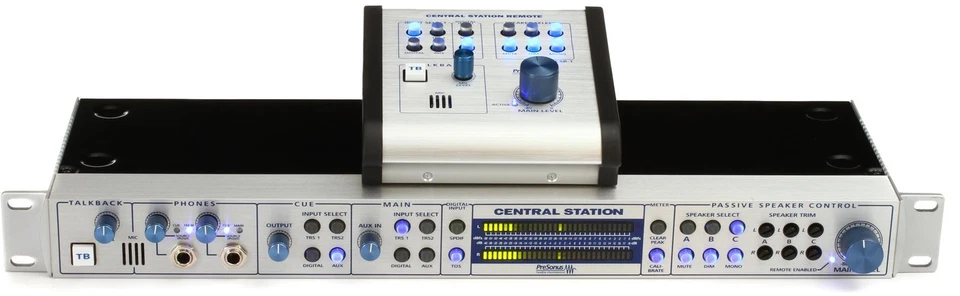 Controlador de monitor de montaje en rack PreSonus Central Station Plus con control remoto Foto 1 de 1
