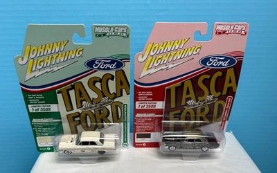 Ford Thunderbolt Tasca 1964 Johnny Lightning versión A&B blanco uno y marrón uno Foto 1 de 4
