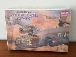 Academy 2168 Limited Edition Zodiac B-24H Gemini Maßstab 1:72 Modellbausatz 1/72 - Bild 1 von 7