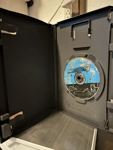 Mario Party 7 und Mario Party 4 NUR DISC zum Wiederaufleben/nicht funktionsfähig - Bild 1 von 4