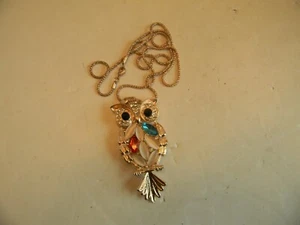 BETSY JOHMSON COLORFUL OWL PENDANT NECKLACE - NEW - Picture 1 of 2