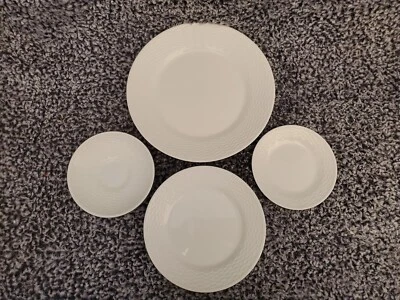 Juego de 4 piezas de porcelana de hueso Wedgwood 1986 de colección Foto 1 de 4