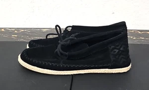 TOMS Black Suede Moccasin Espadrille Booties Tassel Tie Flat Embossed Sz 8.5 - Picture 1 of 7