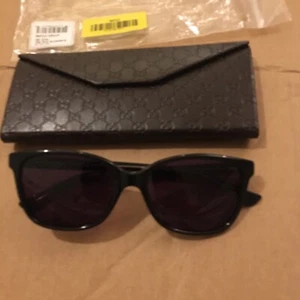 Gucci Sunglasses New Black Unisex GG 3724 Y6C 140 - Picture 1 of 6