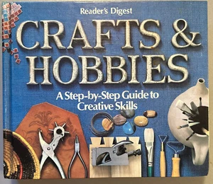 DYI CRAFTS AND HOBBIES READER'S DIGEST HARDCOVER BOOK  EXCELLENT CONDITION - Picture 1 of 4