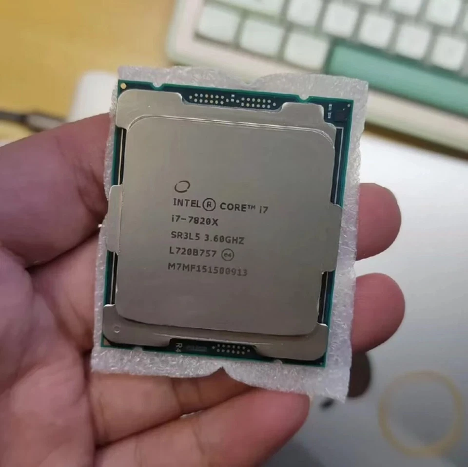 Intel Core i7-7820X QS Version 3.6GHz 8C / 16T 11MB LGA2066 X299 CPU Processor - Image 1 of 1