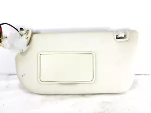 2013-2018 FORD FOCUS (Sedan / SE) Drivers Left Sun Visor W/ Light Gray OEM - Picture 1 of 6