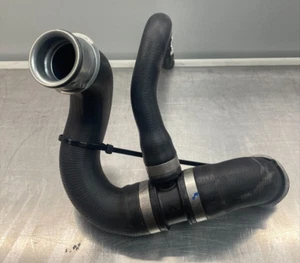 NEW GENUINE MERCEDES-BENZ SPRINTER, BOTTOM RADIATOR COOLANT HOSE, A9065011482 - Picture 1 of 2