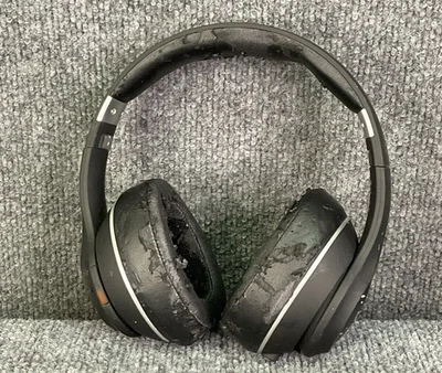 🎧🔇 Tribit XFree Tune Wireless Noise-Cancelling Over-Ear Headphones – Black - Image 1 of 4