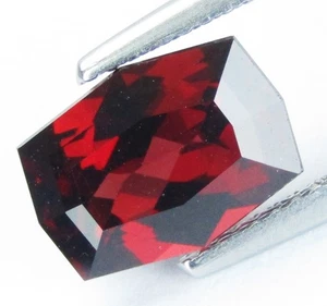 2.75Cts Natural Almandine Garnet 10x7.3mm Fancy Cushion Cut Loose Gemstone - Picture 1 of 5