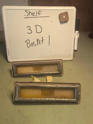 Luces marcadoras delanteras Omega 1970-74 noviembre Foto 1 de 4