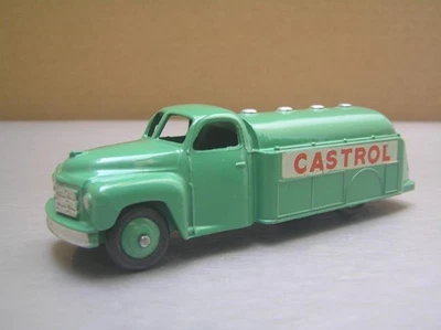 Dinky Toys 441 Studebaker Castrol Petrol Tanker made in England NM+ Condition - Image 1 of 4