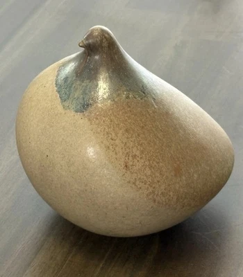 Mid Century Modern Minimalist Ceramic Dove Pigeon Clay Sculpture Matte Glaze - Image 1 of 4