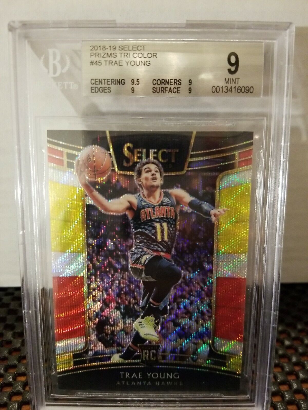 2018-19 Trae Young RC Select Tri Color Prizm #45 BGS 9 MINT Rookie