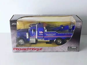 Jada - Road Rigz - Peterbilt American Towing Wrecker - 1:32 Diecast - Picture 1 of 15
