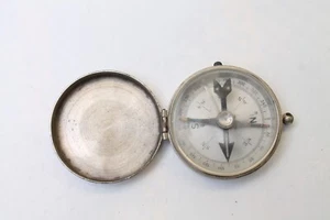 Vintage PIC Brass Compass - With Lock and Direction Arrow - Made in Germany - Picture 1 of 7