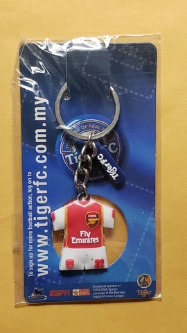 ARSENAL Keychain THEO WALCOTT #32 Ring 2006 Football Soccer Rare Cover