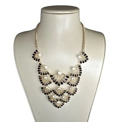 Collar babero para mujer Stephan & Co chapado en oro resina negra estrás Foto 1 de 3