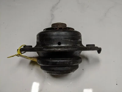 MERCEDES R CLASS 3.0 V6 ENGINE MOUNT A2512402717 #65 - Image 1 of 2