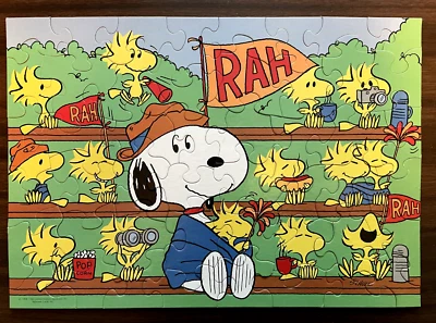 Винтажная головоломка Peanuts Snoopy & Woodstock 48 шт., RAH Go Team! Springbok Hallmark США - Изображение 1 из 4