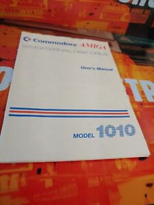 Commodore Amiga 3,5 external drive 1010 User´s Manual (16 pages, english)
