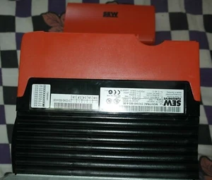 SEW eurodrive MOVITRAC 31C040-503-4-00 8263361 6.6kva OPTIONEN=FEA 31C 3*380-500 - Picture 1 of 11