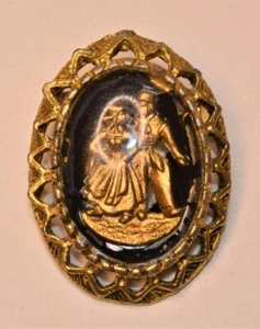 Broche De Filigrana Ovalado De Vidrio Negro Con CAMEO Dorado Vintage - Imagen 1 de 3