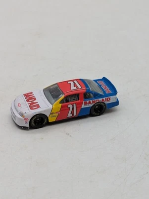 Michael Waltrip #21 Curita Monte Carlo Racing Champions 1:64 NASCAR 1996 Foto 1 de 4