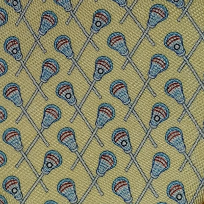 VINEYARD VINES ~ CORBATA DE VESTIR DE SEDA PARA HOMBRE ~ AMARILLA con MOTIVO DE CRUZ DE LACROSSE ~ 60" Foto 1 de 4