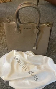 Michael Kors Leather Handbag/Shoulder Bag - Picture 1 of 6