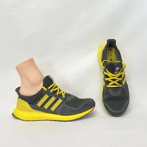 Mens Adidas ULTRABOOST DNA X LEGO COLORS PYV 702001 Yellow Black U3 - Bild 1 von 13