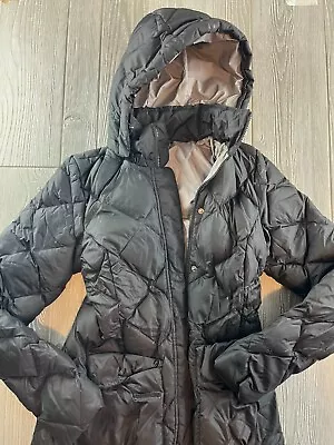 Chaqueta de plumón larga The North Face 550 FP, gabardina acolchada con capucha S cremallera rota Foto 1 de 4