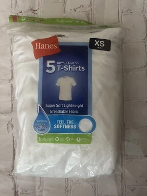 Paquete de 5 camisetas blancas sin etiquetas Hanes ComfortSoft para niños talla XS 4/5 Foto 1 de 4