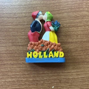 Souvenir Magnet Holland Netherlands  - Picture 1 of 2