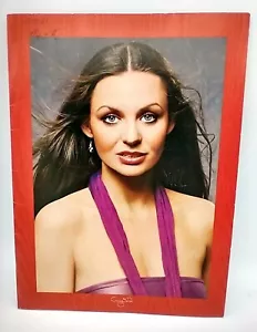 Crystal Gayle 1981 Concert Program Full Color Wheeling Civic Center WVA Vintage - Picture 1 of 8