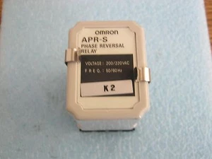 Omron Model: APR-S Phase Reversal Relay with Base  - Picture 1 of 2