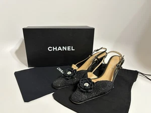 Vtg Chanel CC Logo Black Flower Slingback Heels 38 - Picture 1 of 9