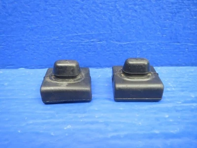 2000 TOYOTA 4RUNNER FRONT BUMPER LEFT AND RIGHT UPPER RUBBER CUSHION OEM. B34 - Image 1 of 4