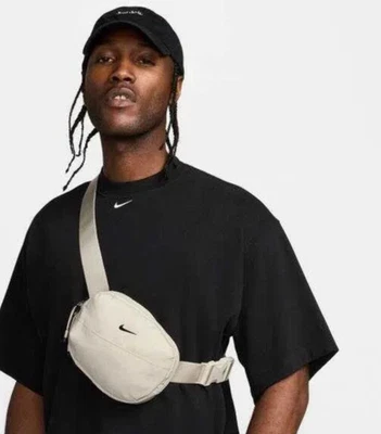 Bolsa tiracolo Nike Aura 2L unissex esportiva bolsa casual cintura HM6120-072 - Imagem 1 de 4