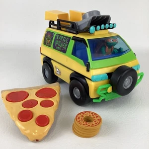 Teenage Mutant Ninja Turtles Mutant Mayhem RC Pizza Blaster Van Funrise 2023 Toy - Picture 1 of 11