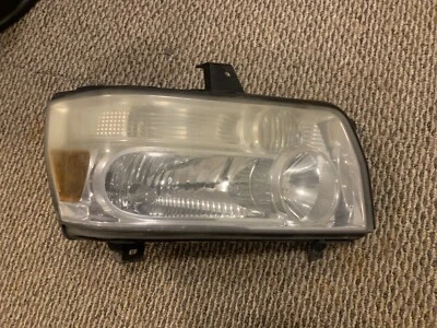 Infiniti QX56 2005-2010 Faro derecho lado pasajero lámpara de xenón HID fabricante de equipos originales Foto 1 de 3