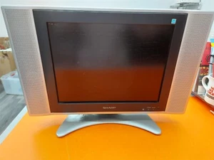 ⭐️⭐️⭐️⭐️⭐️ TV Sharp LC-15SH6U 15" LCD Retro Gaming TV / Monitor - Picture 1 of 6