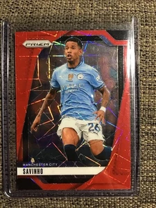 2024-25 Panini Prizm Premier League Red Lazer Prizm Savinho #/49 - Imagen 1 de 2