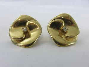 Vintage Ciner Earrings Gold Tone Flower Ear Clips w/Rhinestone Crystal Center - Picture 1 of 6