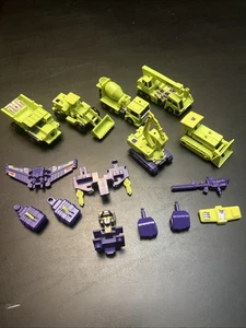 Transformers G1 Combiners Construction Devastator T12 - Bild 1 von 8
