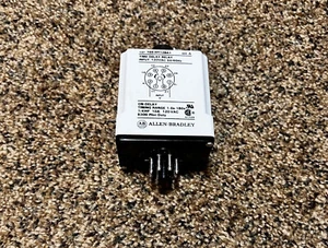 Allen Bradley 700-HT12BA1 - Picture 1 of 3