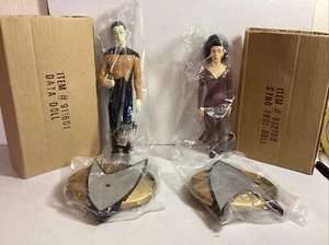 LT CMDR DATA & COUNSELOR TROY BY HAMILTON REGALI 1992 STAR TREK, PROSSIMA GENERAZIONE - Foto 1 di 10
